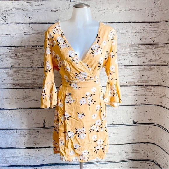 MINKPINK summer bloom dress - Picture 2 of 9